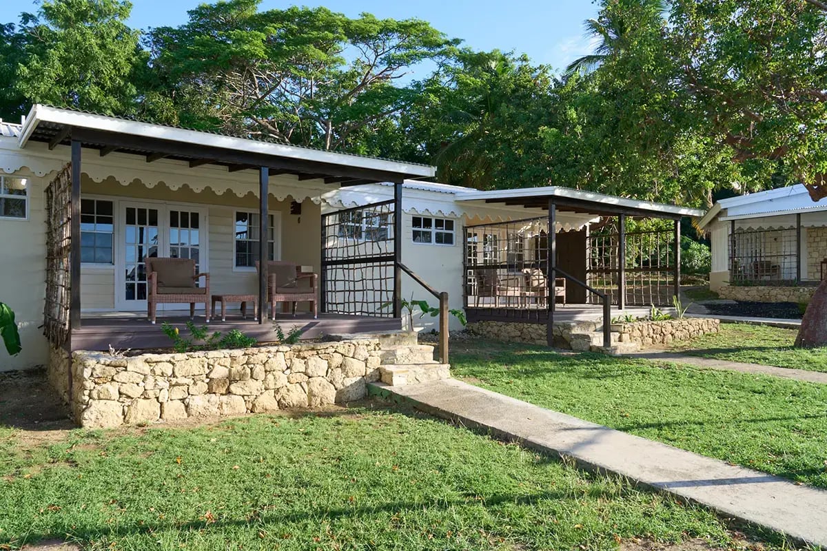 05-Hawksbill-Resort-Garden-Exterior-LowRes copy