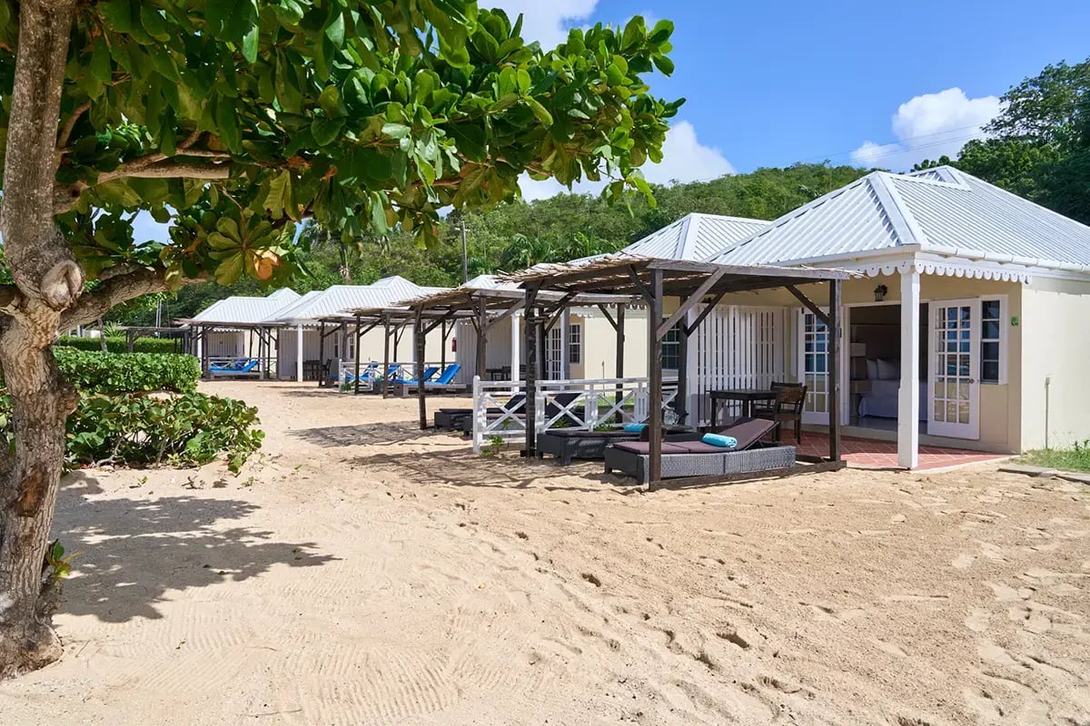 06-Hawksbill-Resort-Royal-Palm-Beachfront-Exterior-LowRes copy