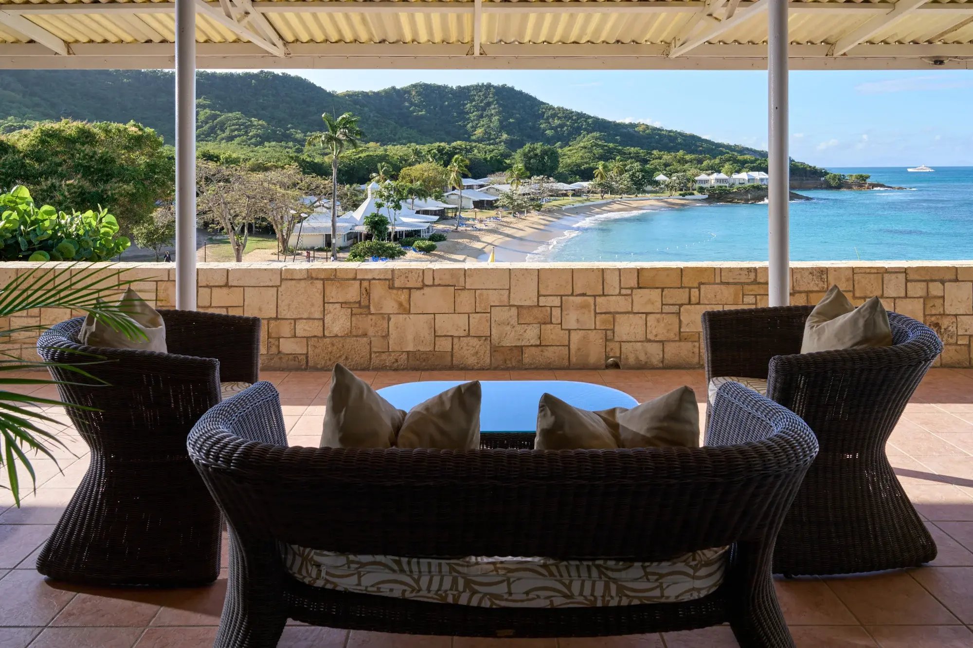 09-Hawksbill-Resort-Antigua-Carribean-All-Inclusive-Lounge-LowRes copy