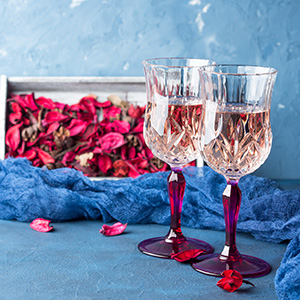 wine-rose-petals