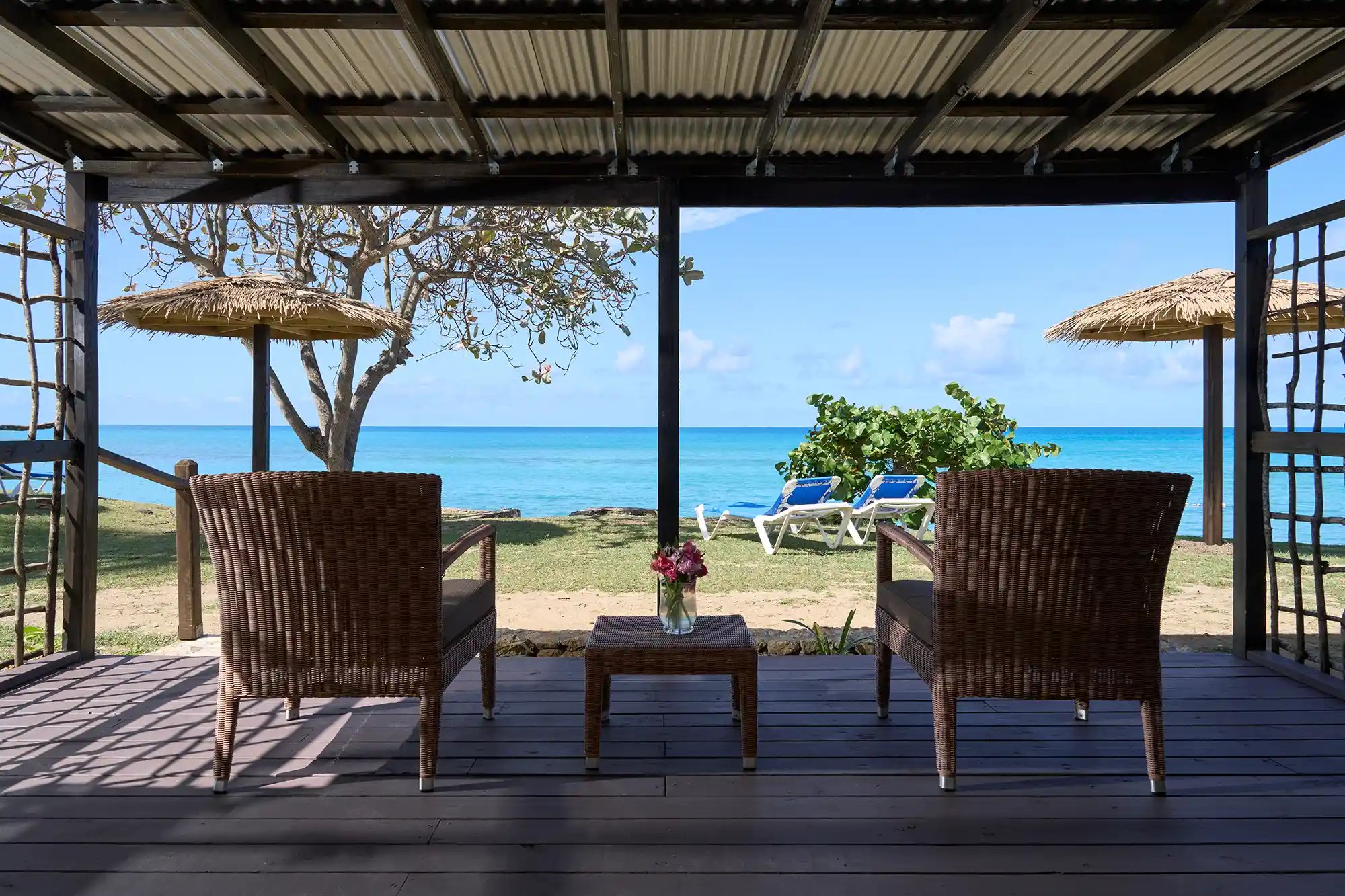 Room Exterior-Beachfront Bungalow-02
