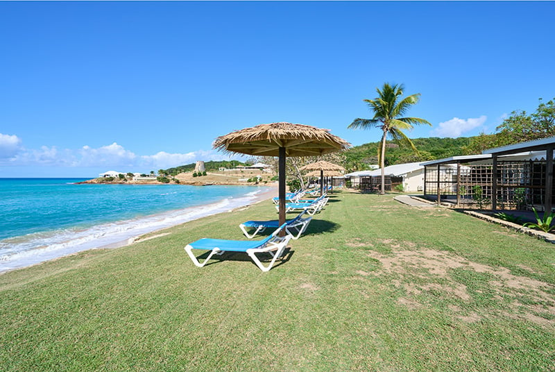 Beachfront Bungalow Exterior 3